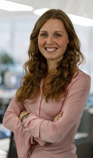 Julina Sievert, Auszubildende bei Web Labels in Bargteheide